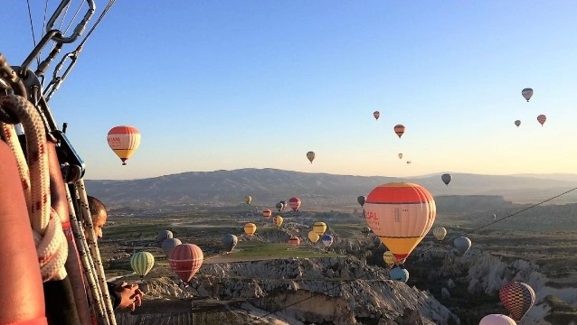 Инцидент с балон с горещ въздух в Кападокия, има жертви